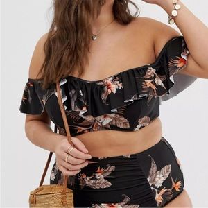 City Chic Curve underwired bardot bikini top in floral print Small /16